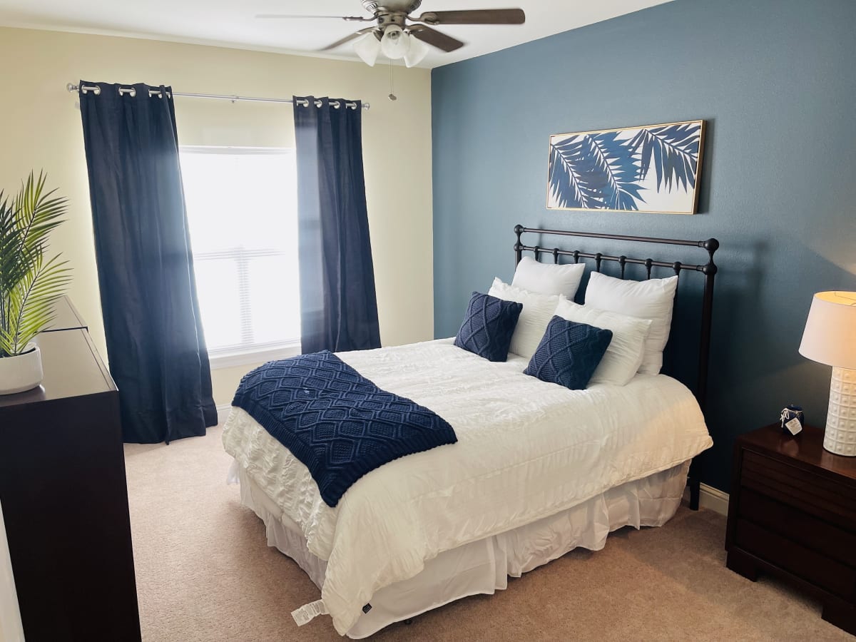 Photos and Video of Oceanaire Apartments in Biloxi, MS